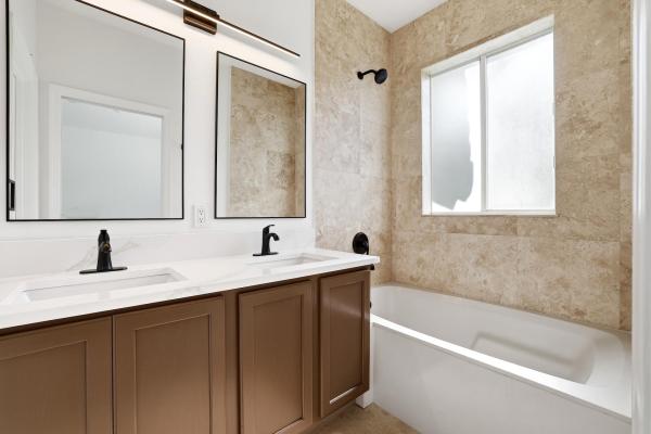 Thousand Oaks, 3068 Laurel Ridge Cir, Riviera Beach, Florida 33404, image 2