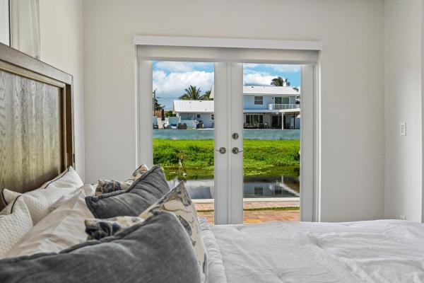 Golfview Harbour, 1051 SW 25th Ave, Boynton Beach, Florida 33426, image 1