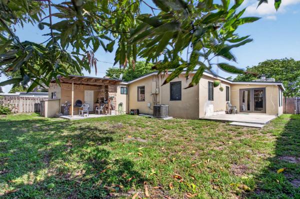 Pompano Beach Highlands, 1914 NE 53rd Ct, Pompano Beach, Florida 33064, image 2