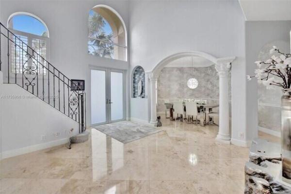 Lighthouse Point Residential, 2844 NE 26th Ave, Lighthouse Point, Florida 33064, image 2