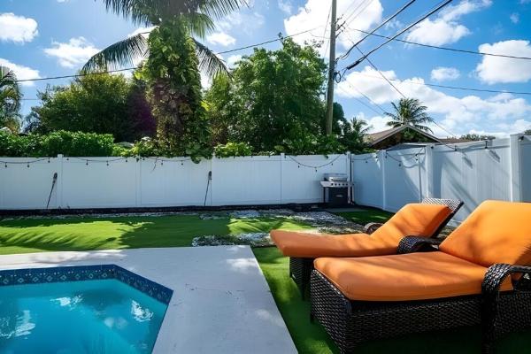 6941 Boston Dr, Lake Worth, Florida 33462, image 2