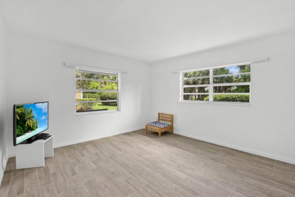 High Point Of Fort Pierce, 1221 S Lakes End Dr, Fort Pierce, Florida 34982, image 2