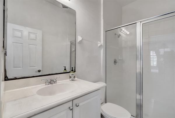 Legends At The Gardens, 4941 E Bonsai Cir #209, Palm Beach Gardens, Florida 33418, image 2