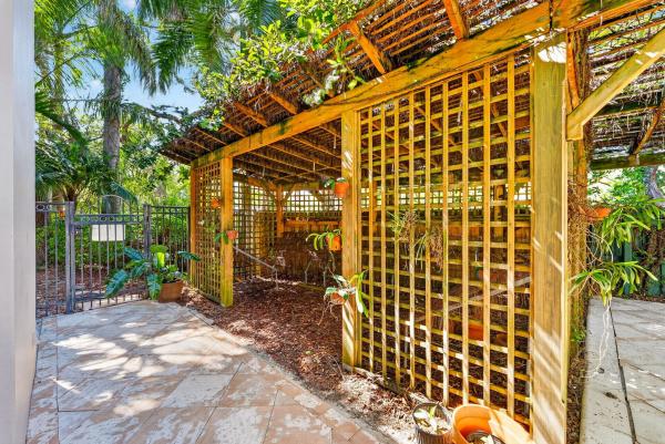 The Almeda, 829 Coconut Dr, Fort Lauderdale, Florida 33315, image 3