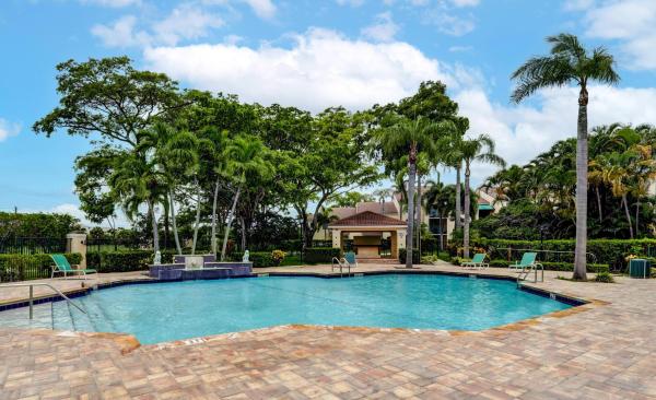 Milano, 1739 Village Blvd #206, West Palm Beach, Florida 33409, image 3
