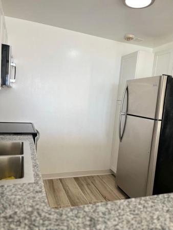 Breakwaters Of The Palm Beaches, 480 Executive Center Dr #4A, West Palm Beach, Florida 33401, image 1