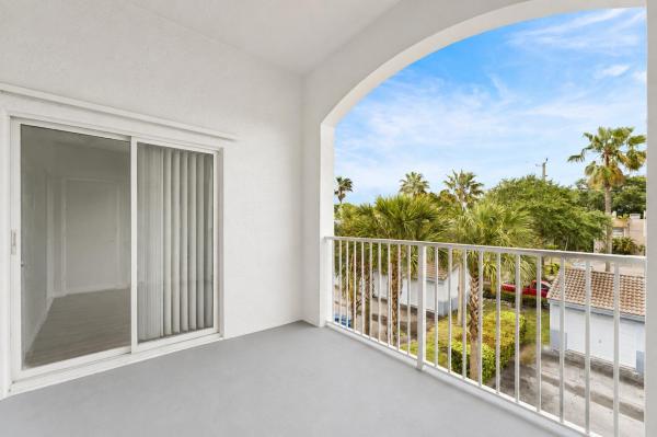 Royal Grand, 2640 S University Dr #309, Davie, Florida 33328, image 1