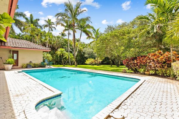 The Hamlet, 11980 Piccadilly Pl, Davie, Florida 33325, image 2