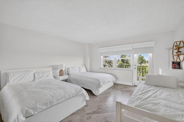 Sea Ranch Club C, 4900 N Ocean Blvd #512, Lauderdale By The Sea, Florida 33308, image 2