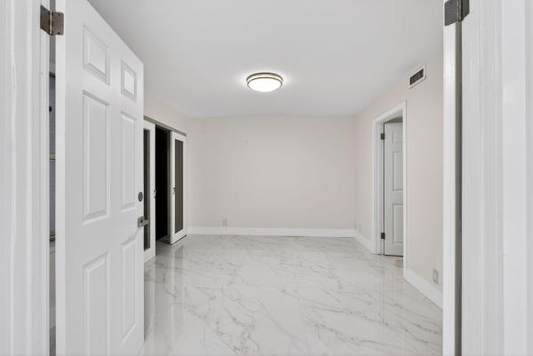 Harbor Towers & Marina, 3901 S Flagler Dr #105, West Palm Beach, Florida 33405, image 3
