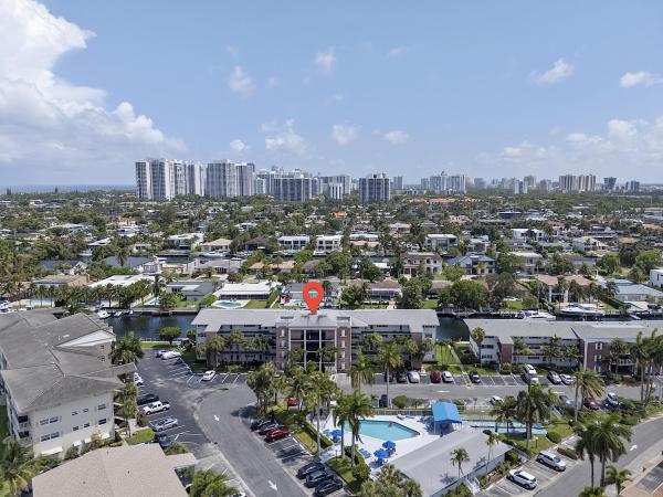 Isle Of Paradise, 455 Paradise Isle Blvd #404, Hallandale Beach, Florida 33009, image 3