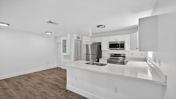 2902 NW 44th St, Unincorporated Dade County, Florida 33142, image 2