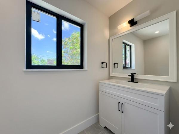 1795 Lauderdale Manor Dr, Fort Lauderdale, Florida 33311, image 1