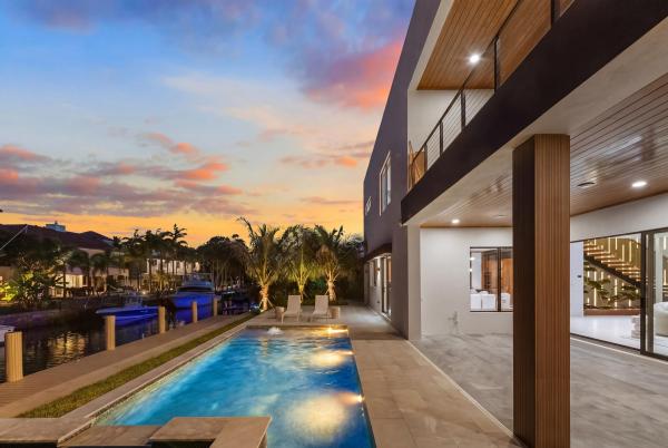 Coral Key Villas, 2360 NE 49th St, Lighthouse Point, Florida 33064, image 2