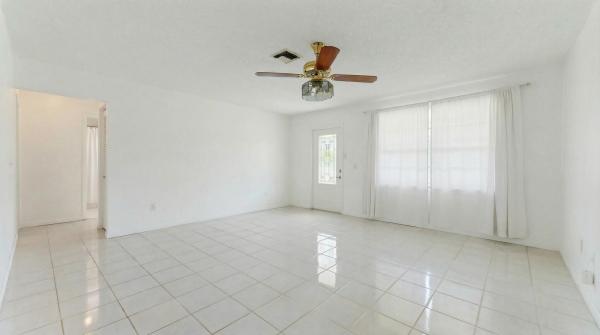 Palm Springs Village, 428 Alemeda Dr, Palm Springs, Florida 33461, image 1