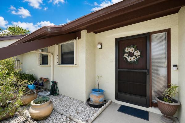 Strathmore Gate West, 272 Beaver Dam Ct, Royal Palm Beach, Florida 33411, image 2