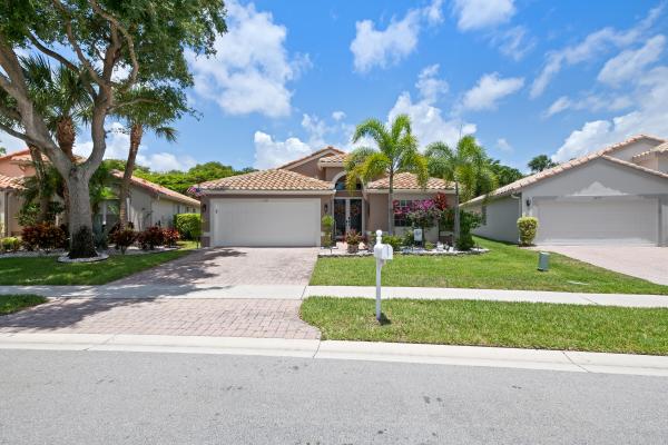 Cascade Lakes, 5185 Glenville Dr, Boynton Beach, Florida 33437, image 1