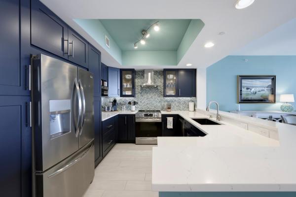 Marina Grande Club & Residences, 2650 Lake Shore Dr #1602, Riviera Beach, Florida 33404, image 1