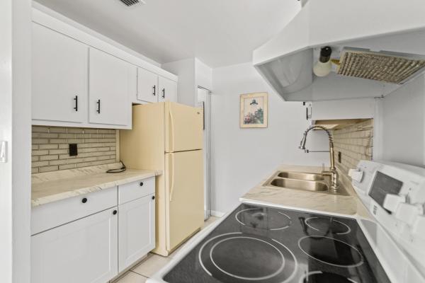3709 NW 84th Ave #A-8, Sunrise, Florida 33351, image 2