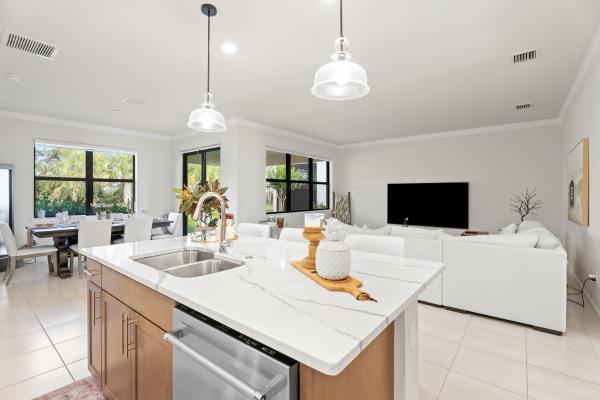373 SE Filoli Dr, Port St. Lucie, Florida 34984, image 1