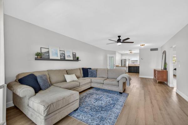 Windsor Park South, 110 Wettaw Ln #202, North Palm Beach, Florida 33408, image 3