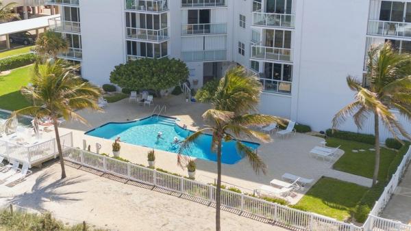 Diamondhead, 1057 Hillsboro Mile #214, Hillsboro Beach, Florida 33062, image 2