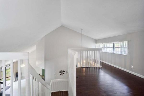 Pheasant Walk, 4140 Woods End Rd, Boca Raton, Florida 33487, image 3