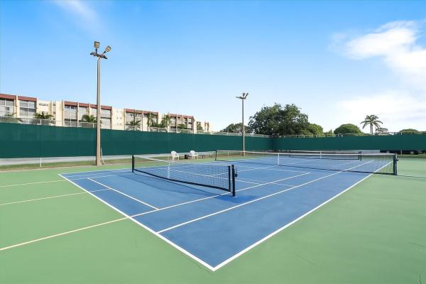 Princeton At Poinciana Place, 3755 Via Poinciana #611, Lake Worth, Florida 33467, image 1