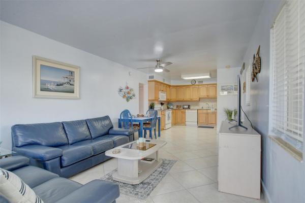 Neptune Villas, 999 N Riverside Dr #11, Pompano Beach, Florida 33062, image 2