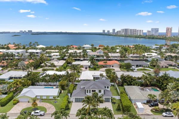 Palm Beach Isles, 1160 Emerald Ln, Riviera Beach, Florida 33404, image 3