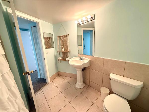 Phoenix Towers, 2800 N Ocean Dr #A24D, Riviera Beach, Florida 33404, image 1