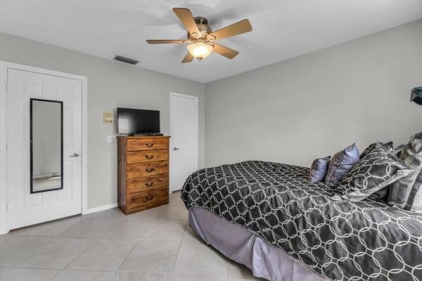 Cypress Lakes, 895 NW 110th Ln, Coral Springs, Florida 33071, image 2