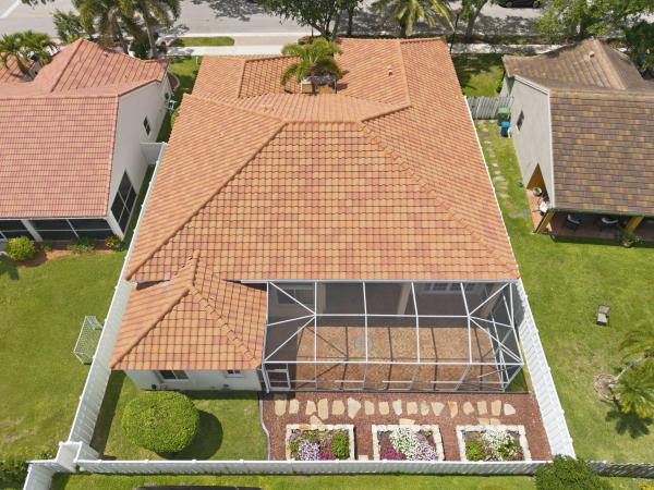 Heritage Lake, 832 Heritage Dr, Weston, Florida 33326, image 1