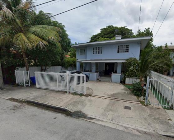 652 NW 1st St, Miami, Florida 33128, image 1