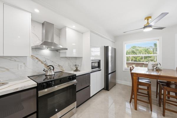 Abaco Village, 1603 Abaco Dr #K3, Coconut Creek, Florida 33066, image 2