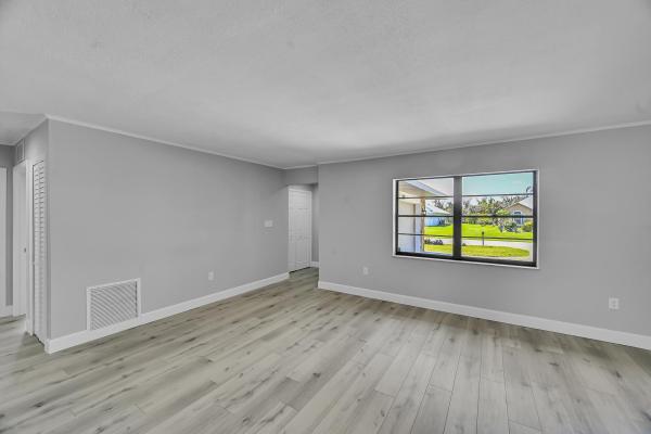 Riverview, 794 SE Albatross Ave, Port St. Lucie, Florida 34983, image 2