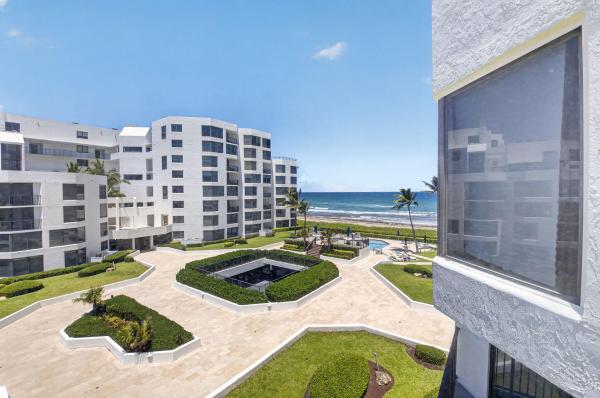 Townhouses Of Highland Beach, 2575 S Ocean Blvd #208S, Highland Beach, Florida 33487, image 1
