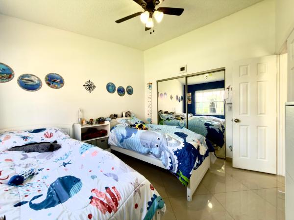 Siena Oaks, 10189 Balsa Way, Palm Beach Gardens, Florida 33410, image 2