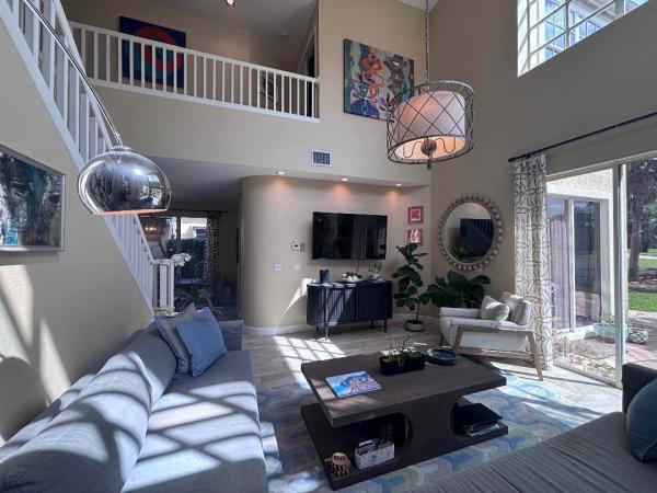 Villa D'Este, 49 Via Verona, Palm Beach Gardens, Florida 33418, image 3