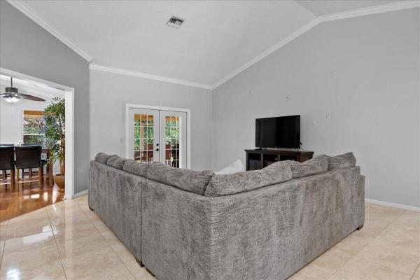 Greenview Shores 1 Of Wellington, 13557 Northumberland Cir, Wellington, Florida 33414, image 3