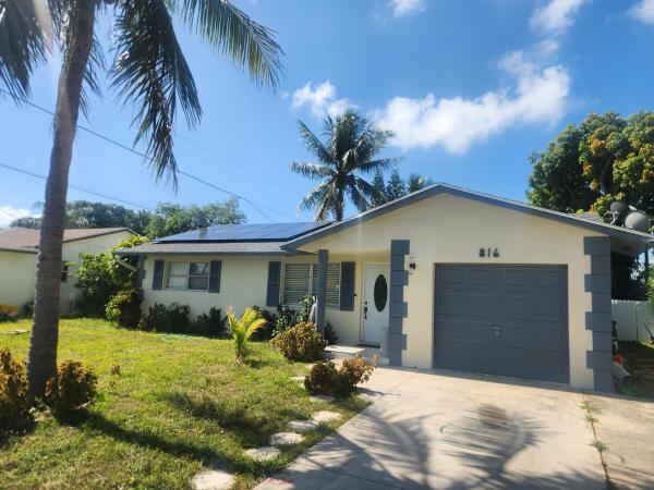 Laurel Hills, 816 NW 8th Ave, Boynton Beach, Florida 33426, image 2