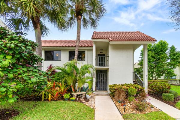 5687 Fairway Park Dr #204, Boynton Beach, Florida 33437, image 1