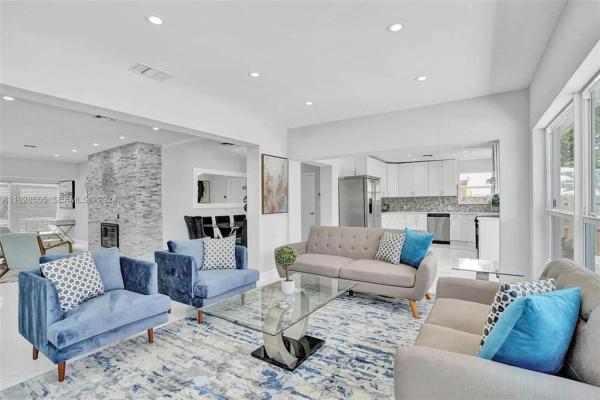 Hillsboro Shores, 3421 Dover Rd, Pompano Beach, Florida 33062, image 2