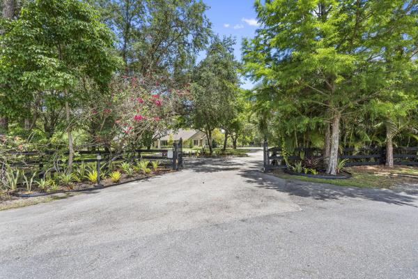 Fox Trail, 17225 Mare Ln, Loxahatchee, Florida 33470, image 2