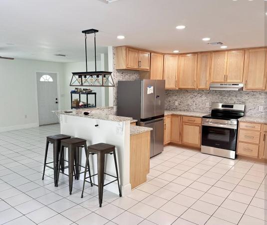 St Lucie Village, 117 Yacht View Ln, Fort Pierce, Florida 34946, image 1