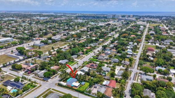 Beverly Hills, 468 W Ocean Ave, Boynton Beach, Florida 33435, image 1