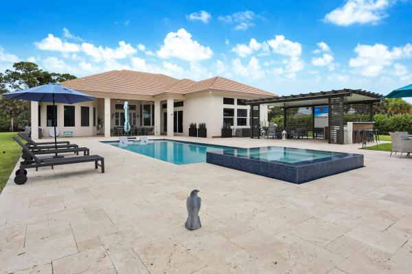 Wilson Estates, 142 Brynhurst Ct, West Palm Beach, Florida 33413, image 2