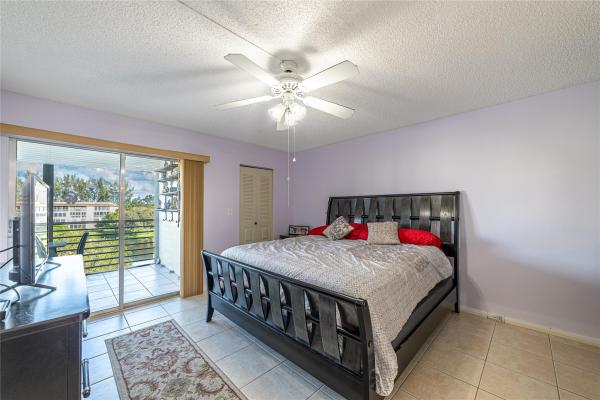 Bermuda Village, 1902 Bermuda Cir #L4, Coconut Creek, Florida 33066, image 2