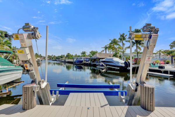 Coral Point, 1916 NE 24th St, Wilton Manors, Florida 33305, image 2
