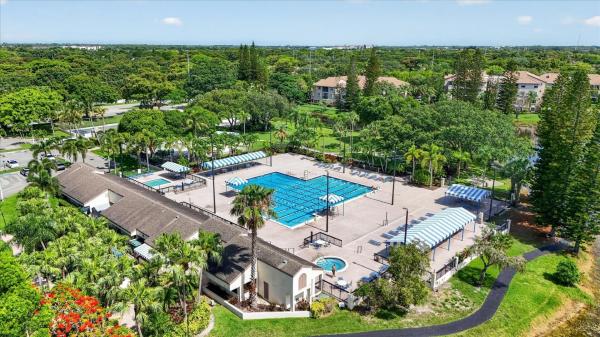 Applewood Village 2, 2808 S Carambola Cir Cir #1980, Coconut Creek, Florida 33066, image 1